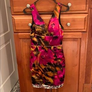 Stunning and elegant dress by Single. SZ P